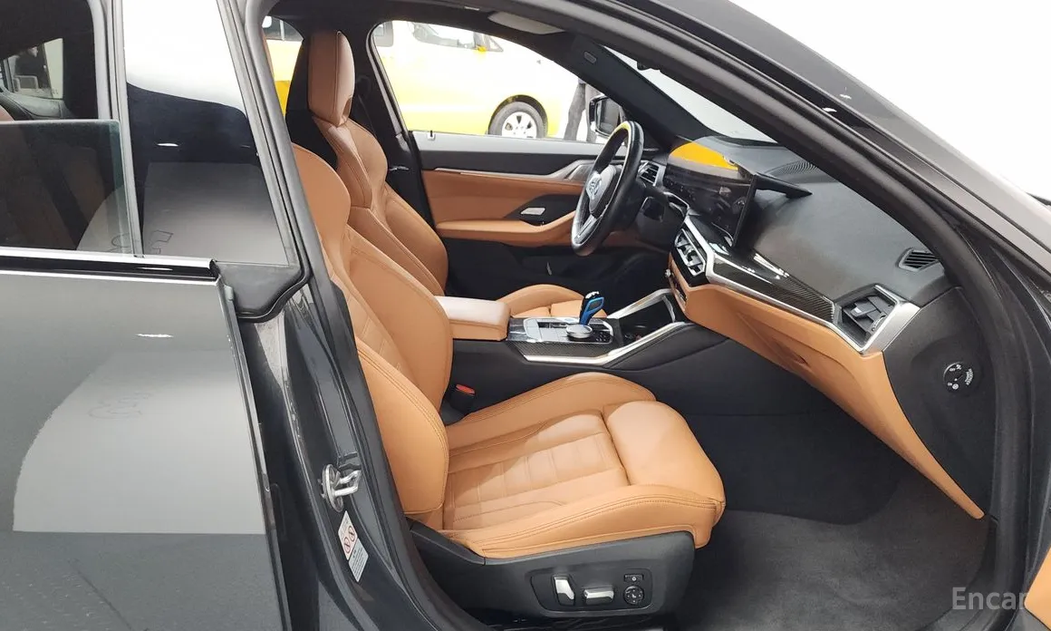 Фото 11 - BMW i4