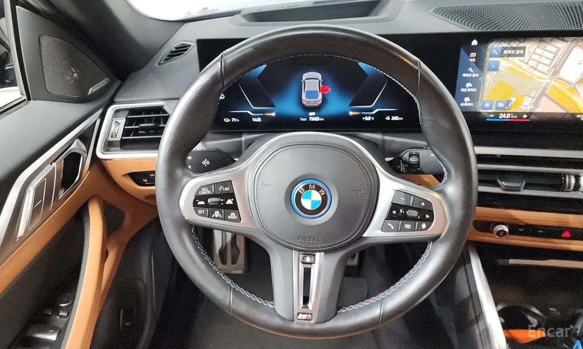 Фото 13 - BMW i4