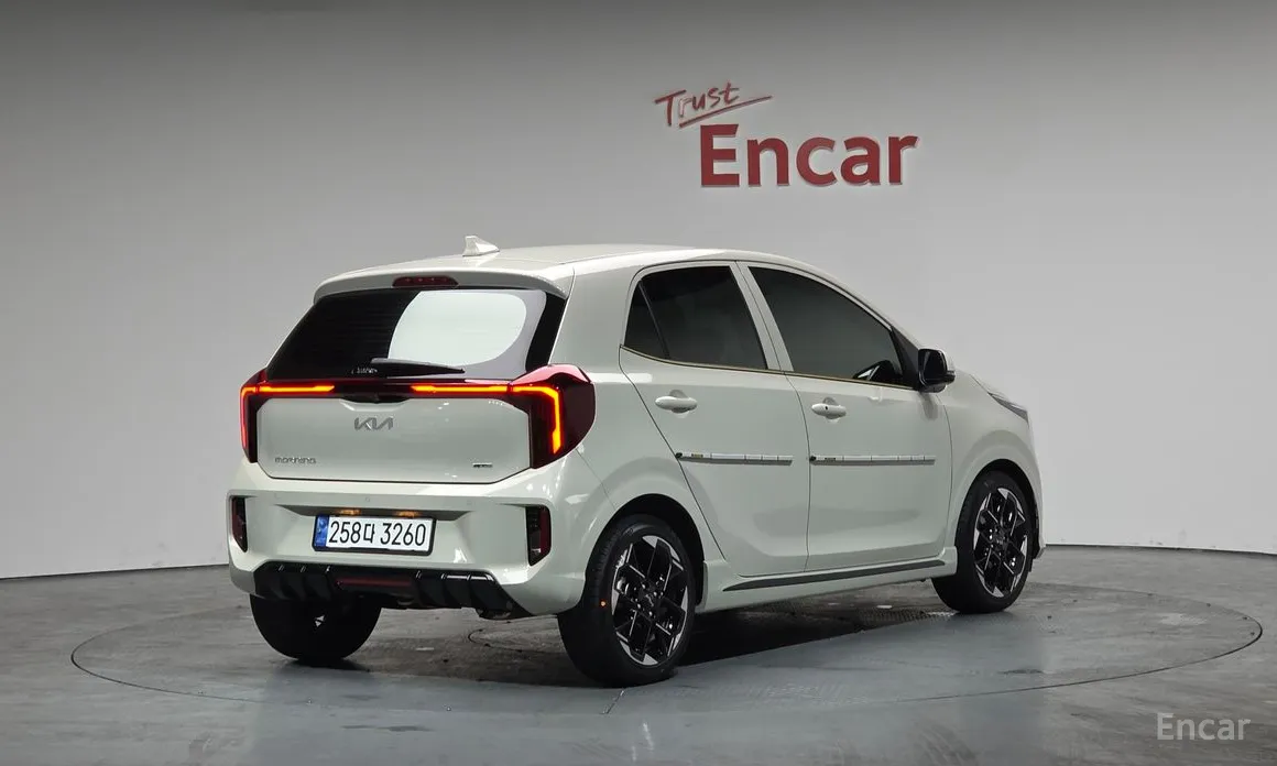 Фото 2 - Kia Morning
