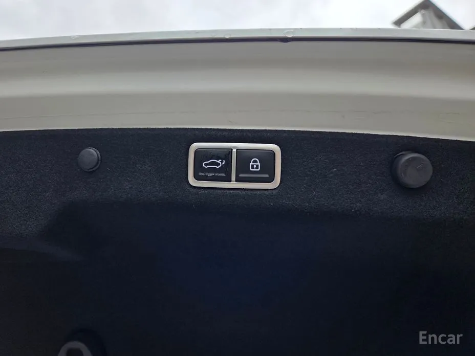 Фото 9 - Hyundai Grandeur