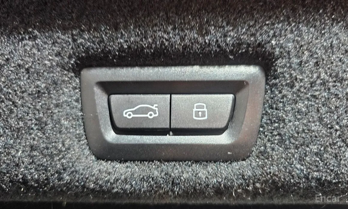 Фото 20 - BMW 7 Series