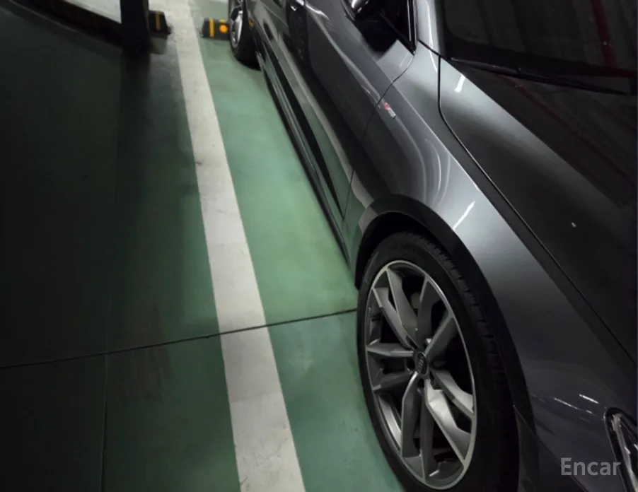 Фото 2 - Audi A7