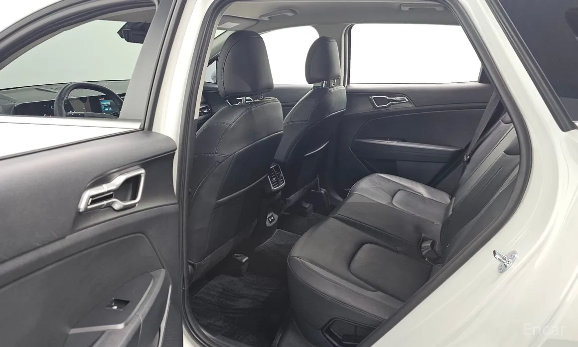 Фото 12 - Kia Sportage