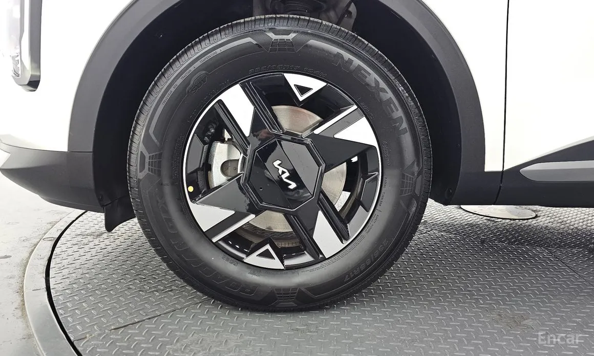 Фото 5 - Kia Sportage