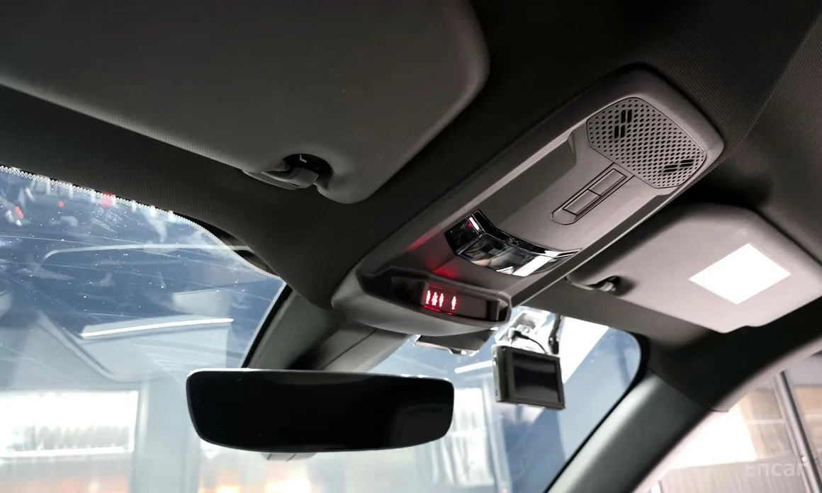 Фото 17 - Peugeot 2008