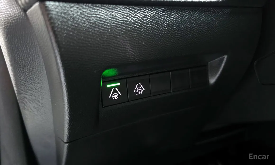 Фото 18 - Peugeot 2008