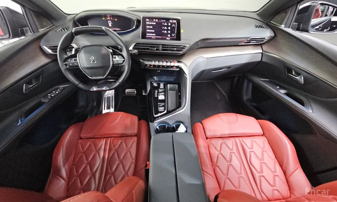 Фото 7 - Peugeot 5008