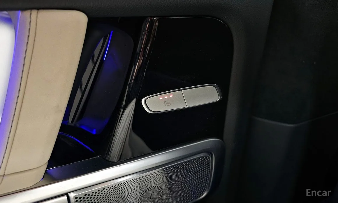 Фото 18 - Mercedes-Benz G-Class