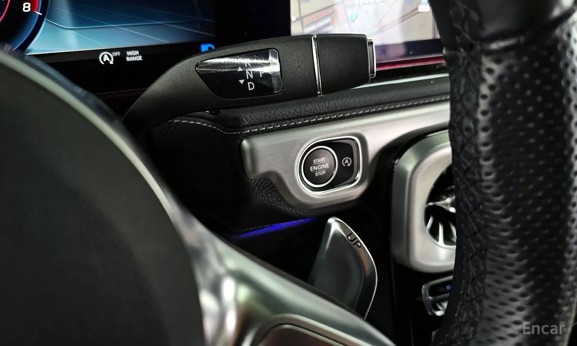 Фото 9 - Mercedes-Benz G-Class