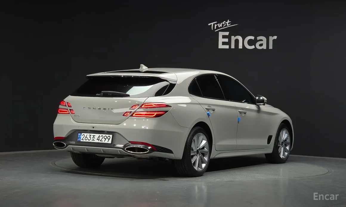 2022 Genesis G70