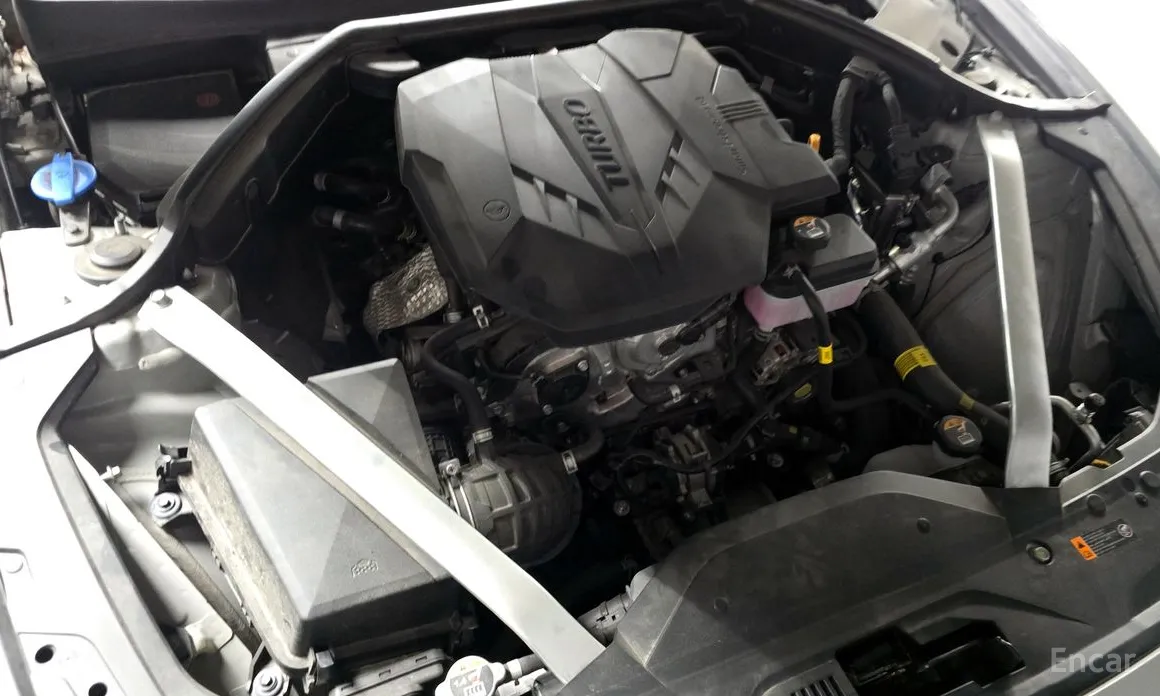 Genesis G70 2022 Gasoline 2.5T 2WD