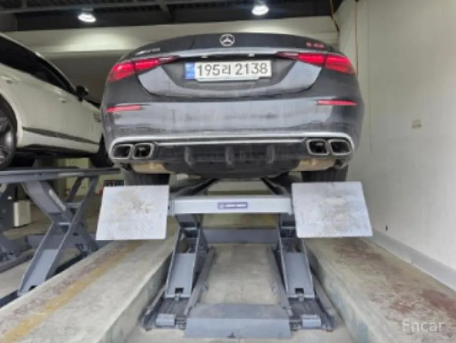 Фото 2 - Mercedes-Benz S-Class