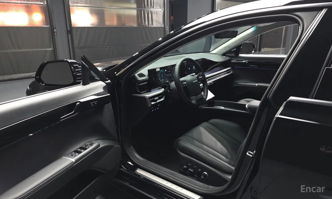 Фото 10 - Hyundai Grandeur