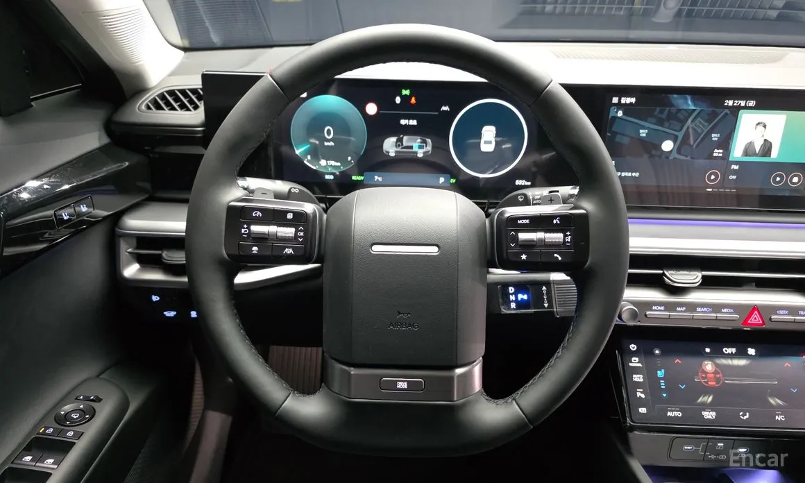 Фото 13 - Hyundai Grandeur