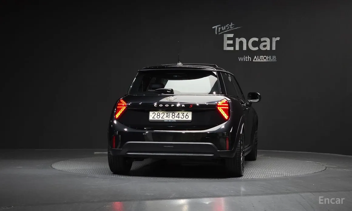 Фото 4 - Mini Cooper