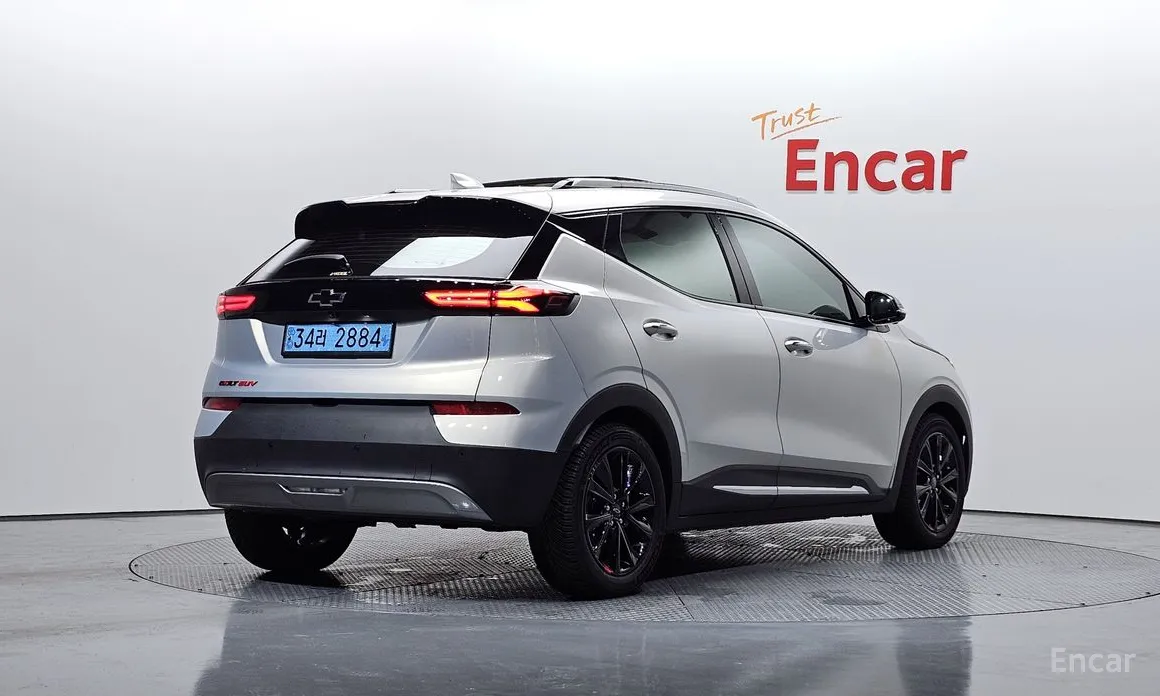 Фото 2 - Chevrolet Bolt EUV