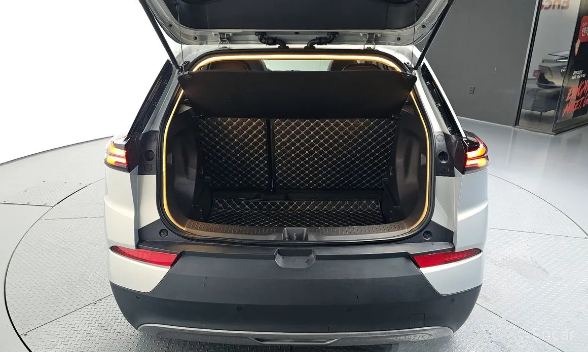 Фото 20 - Chevrolet Bolt EUV