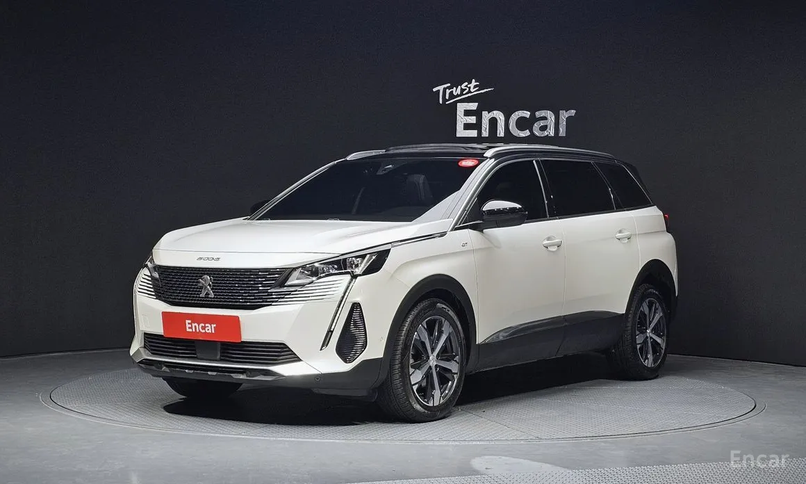 Фото 1 - Peugeot 5008