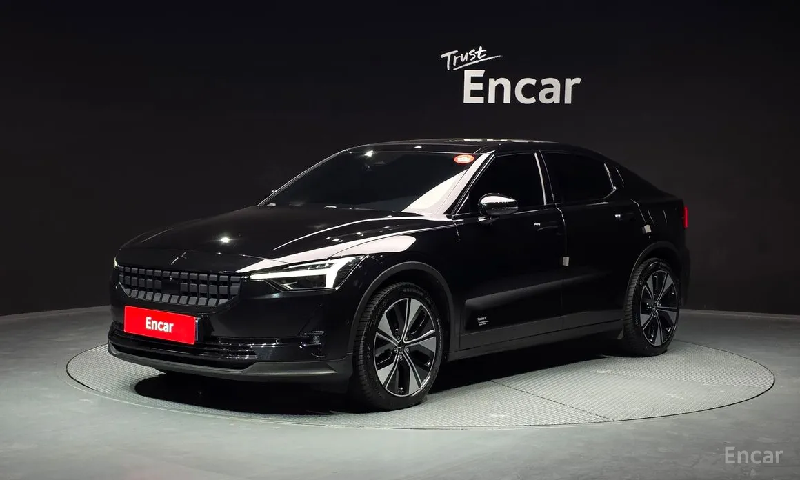 Фото 1 - Polestar 2