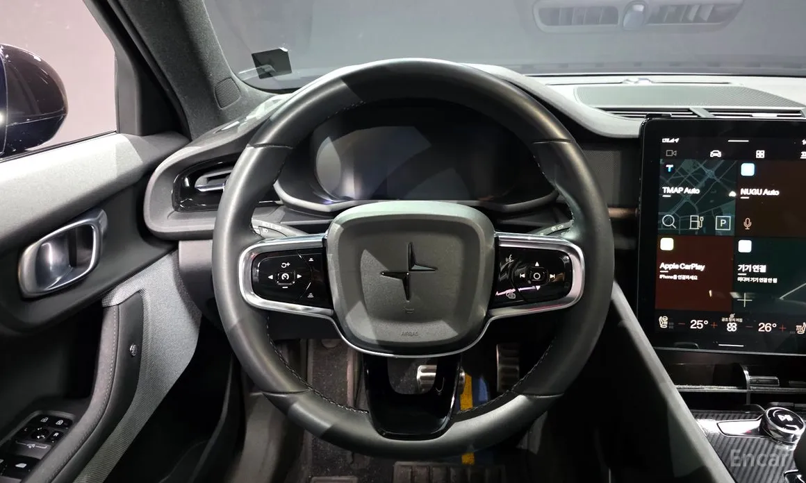 Фото 13 - Polestar 2