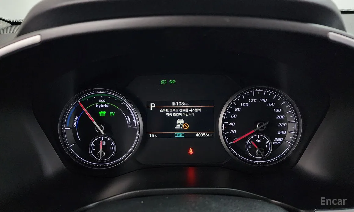 Фото 8 - Hyundai Santa Fe