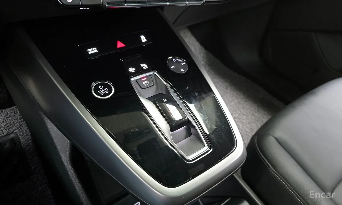 Фото 9 - Audi Q4 e-tron