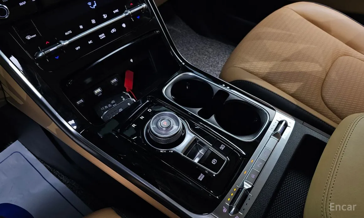 Фото 9 - Kia Carnival