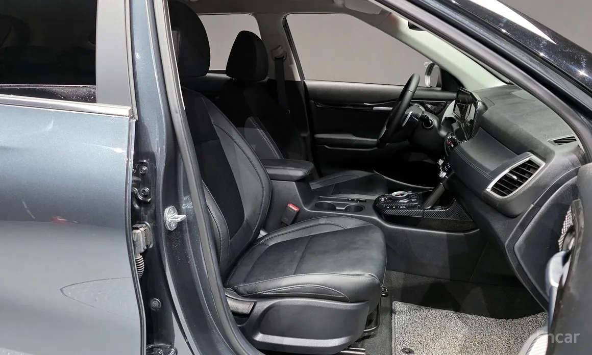 Фото 11 - Kia Seltos