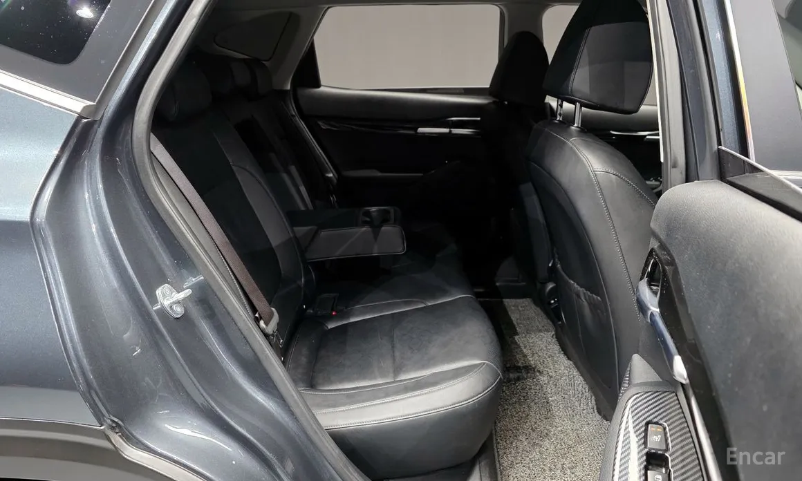 Фото 12 - Kia Seltos