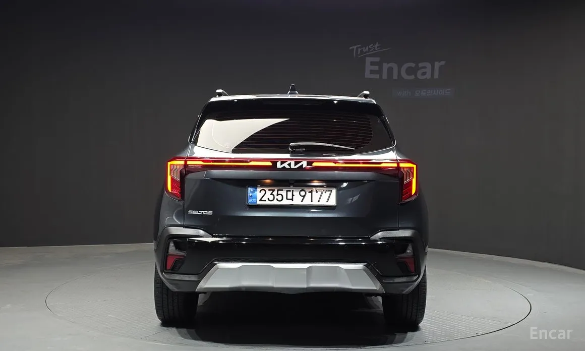 Фото 4 - Kia Seltos