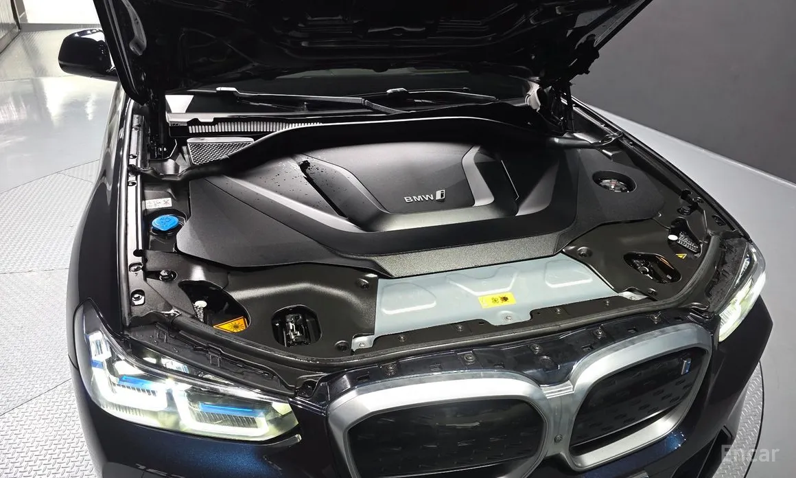 Фото 6 - BMW iX3