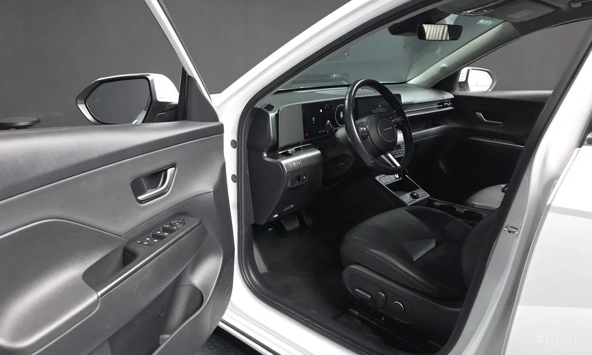 Фото 10 - Hyundai Kona