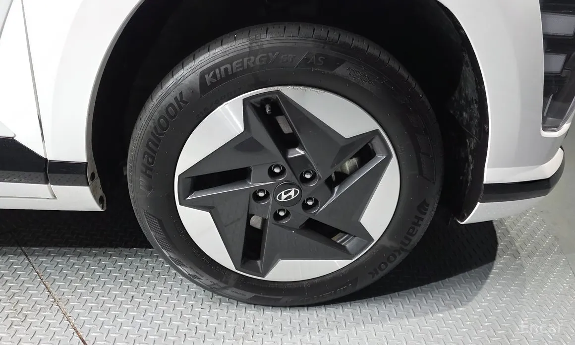 Фото 5 - Hyundai Kona