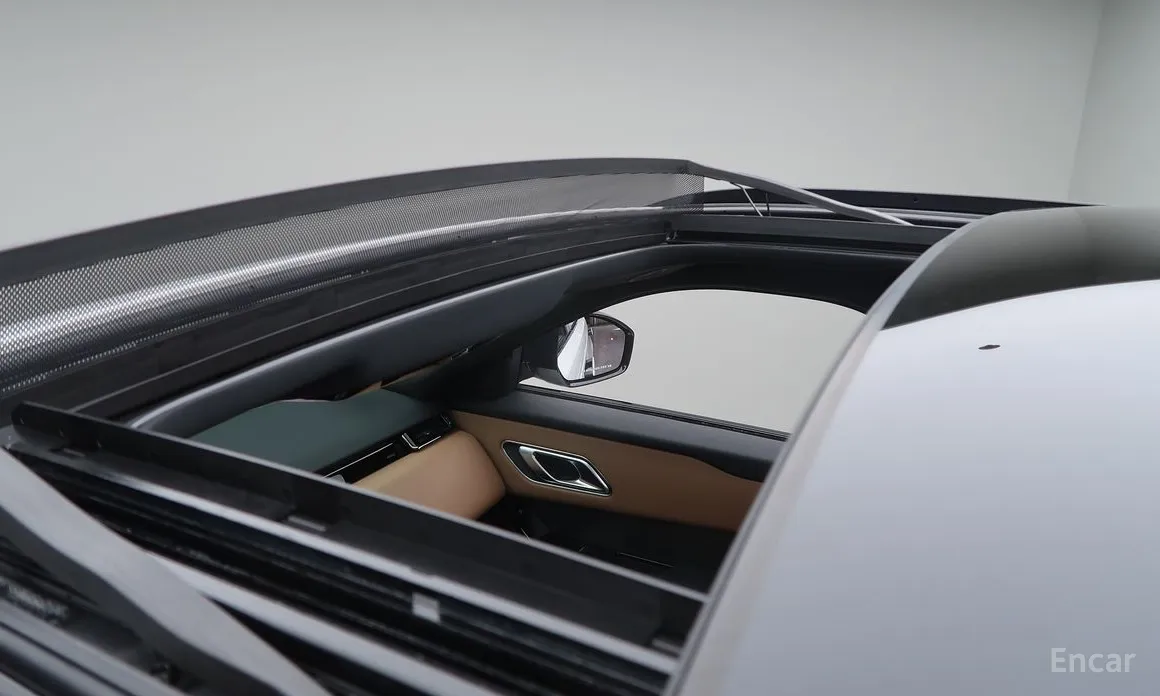 Фото 15 - Land Rover Range Rover Velar