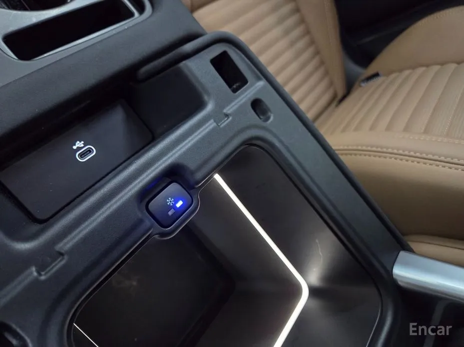 Фото 12 - Land Rover Discovery