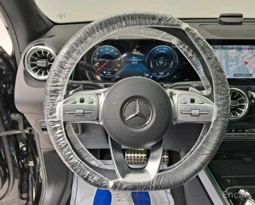 Фото 7 - Mercedes-Benz EQB