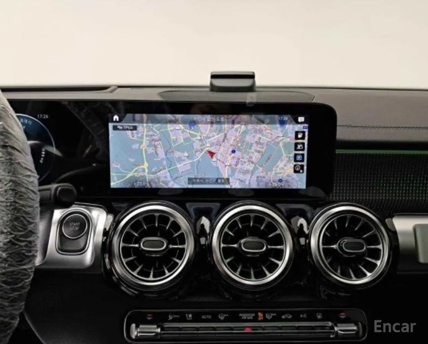 Фото 9 - Mercedes-Benz EQB