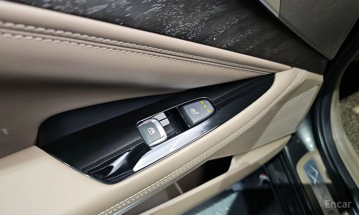 Фото 19 - Kia K8