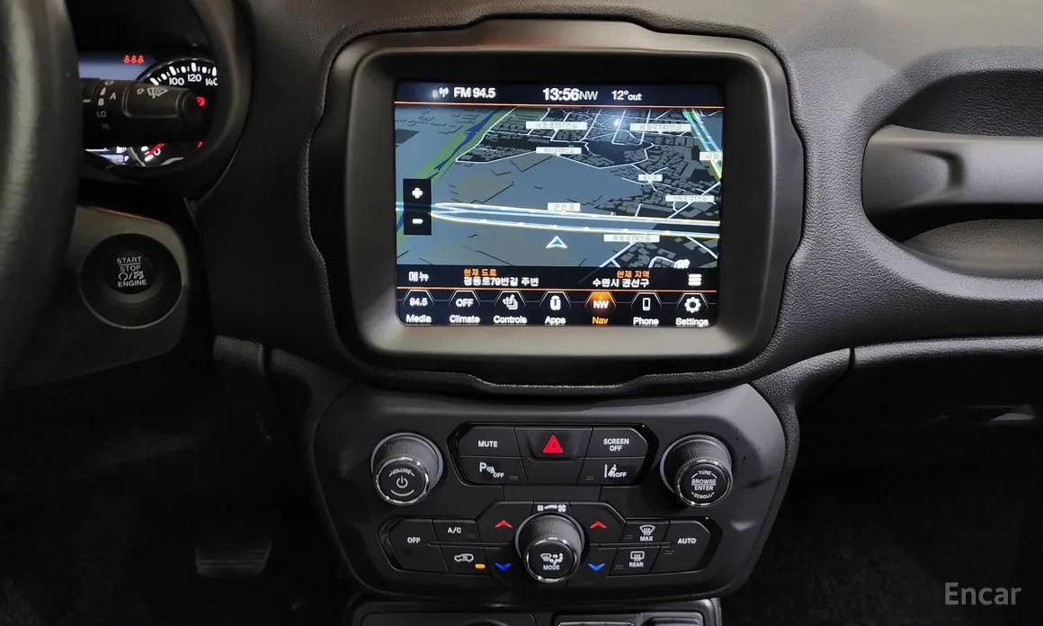 Фото 14 - Jeep Renegade