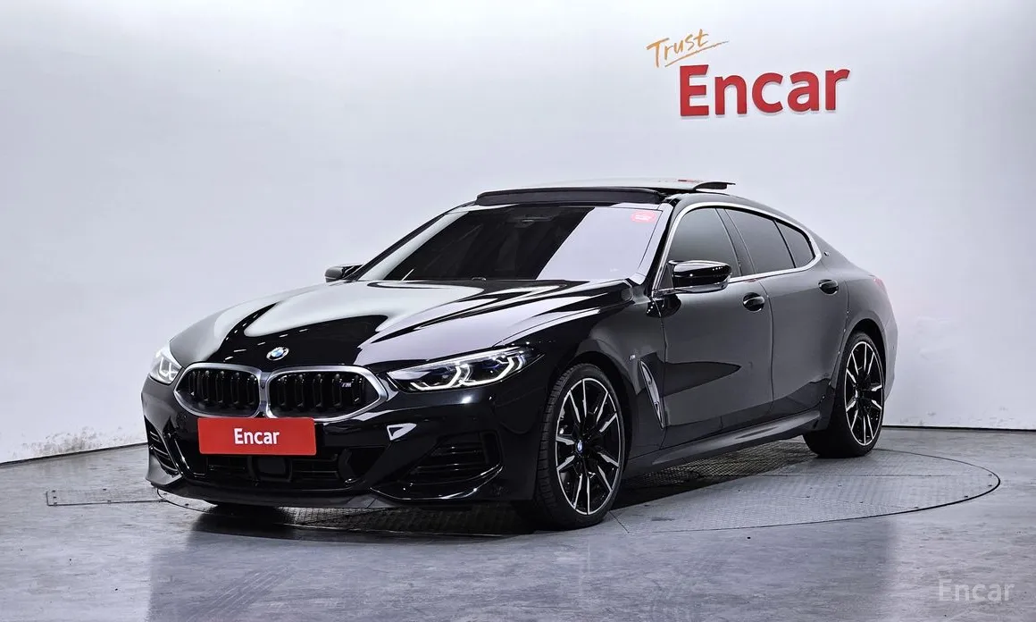 Фото 1 - BMW 8 Series