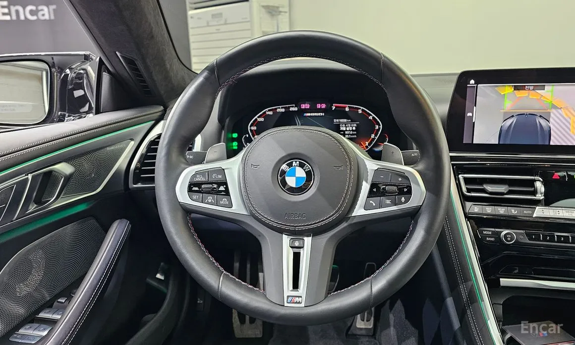 Фото 13 - BMW 8 Series