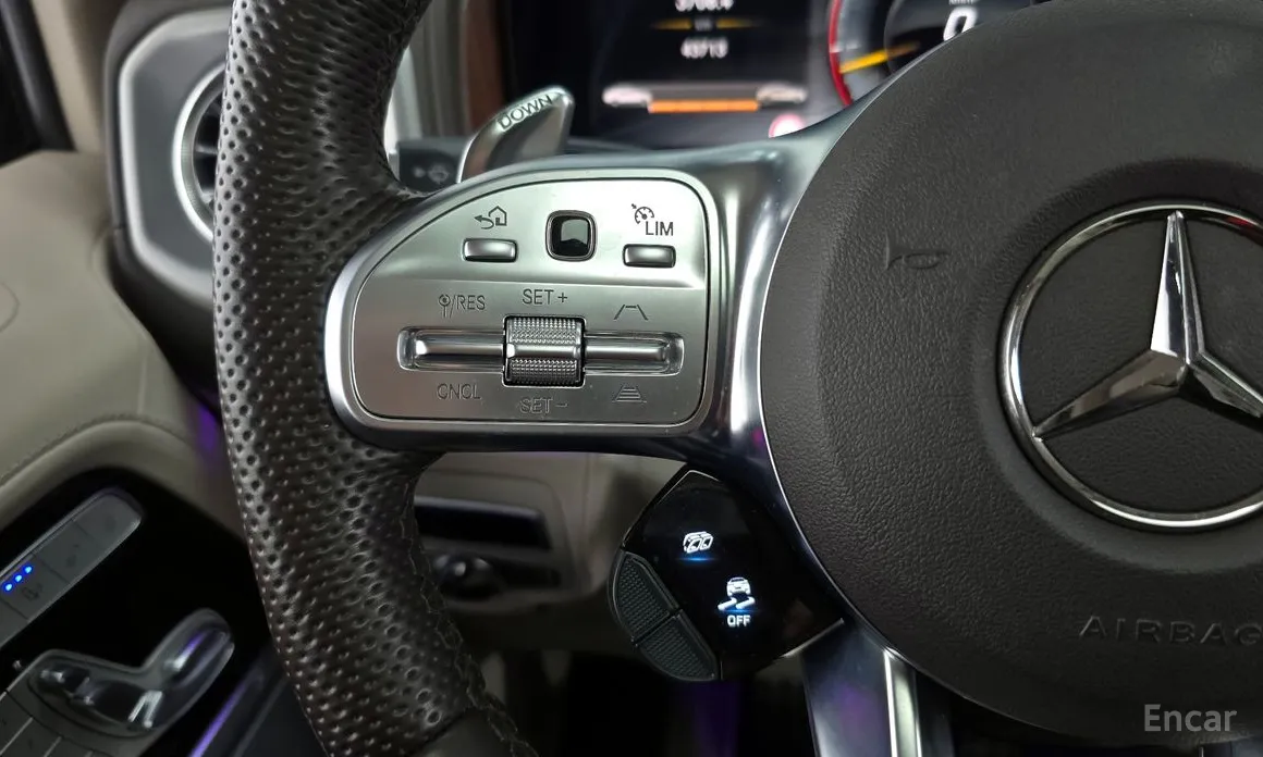 Фото 19 - Mercedes-Benz G-Class