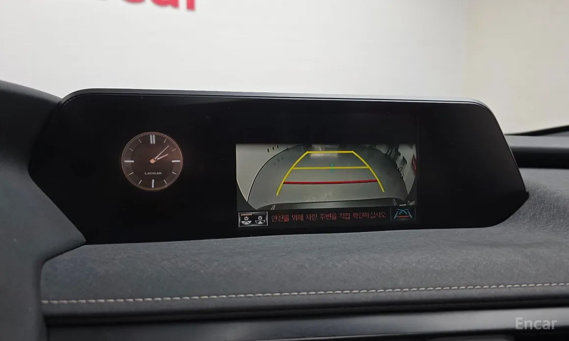 Lexus UX 2019 2.0 2WD