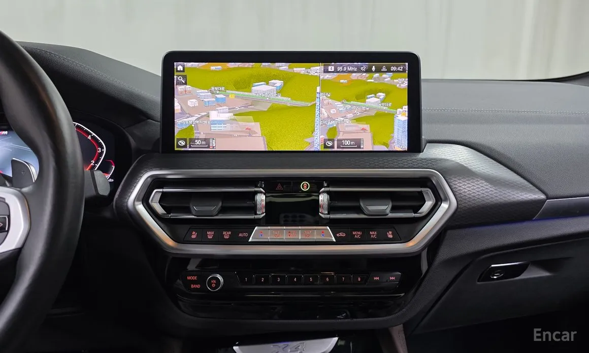 Фото 14 - BMW X4