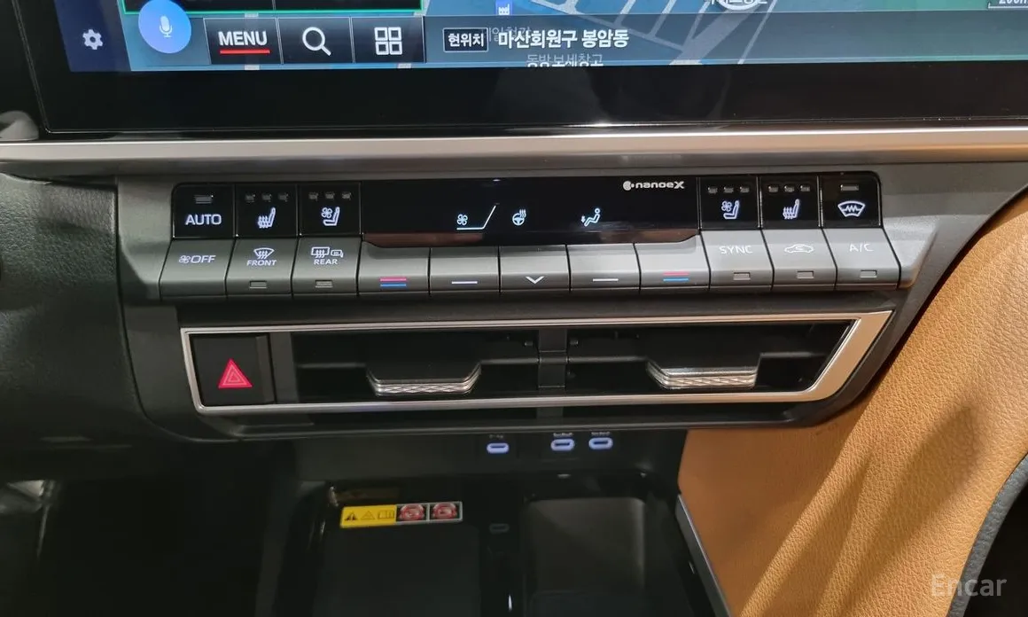 Фото 16 - Toyota Camry