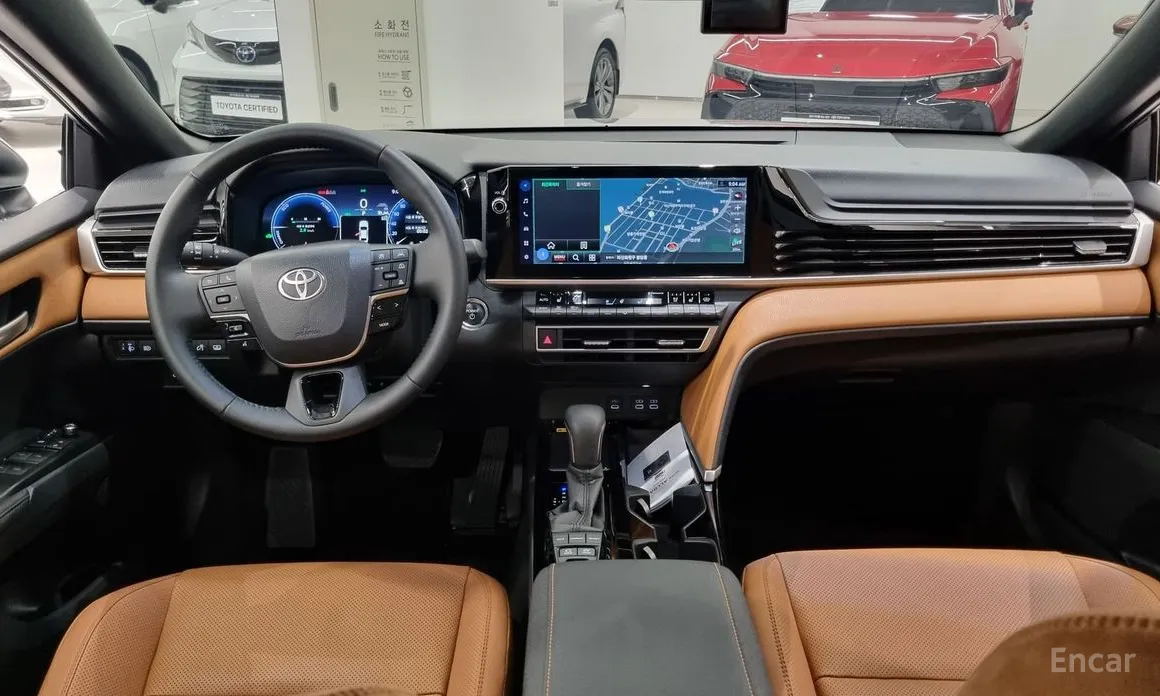 Фото 7 - Toyota Camry