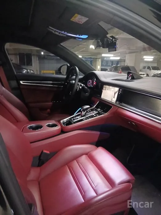 Porsche Panamera 2017 2.9 AWD Platinum Edition