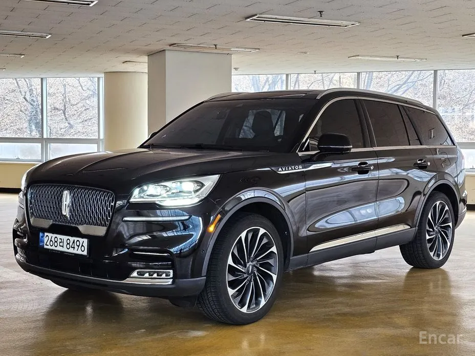 Фото 1 - Lincoln Aviator