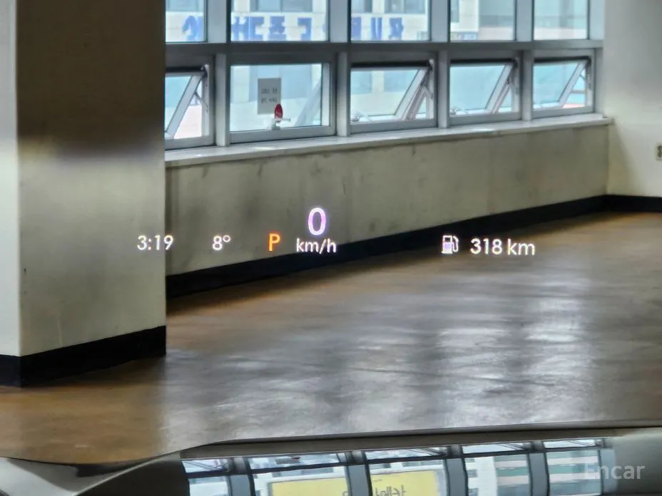 Фото 18 - Lincoln Aviator