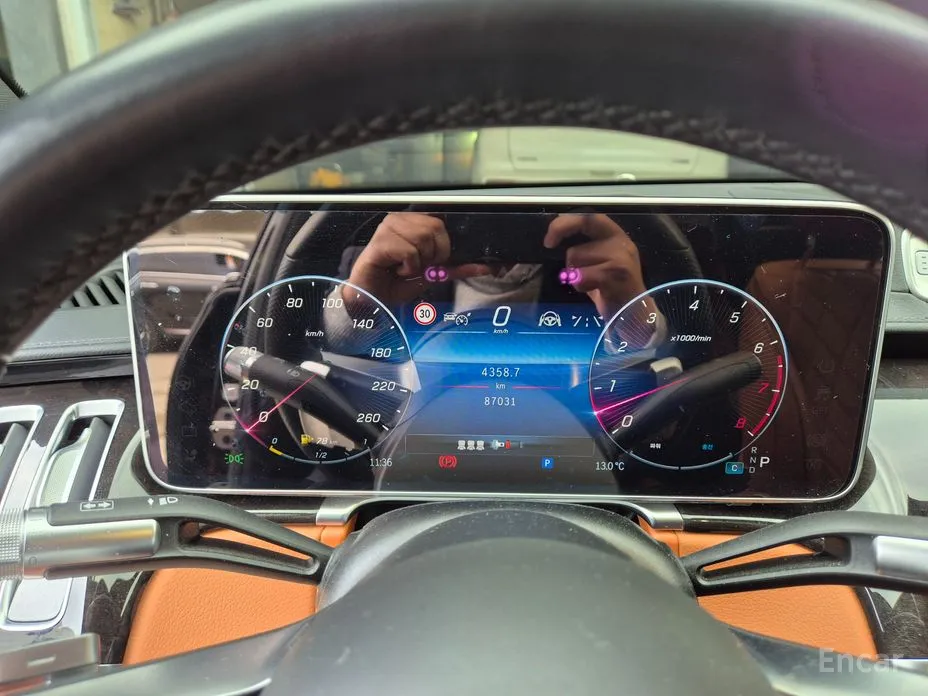 Фото 5 - Mercedes-Benz S-Class